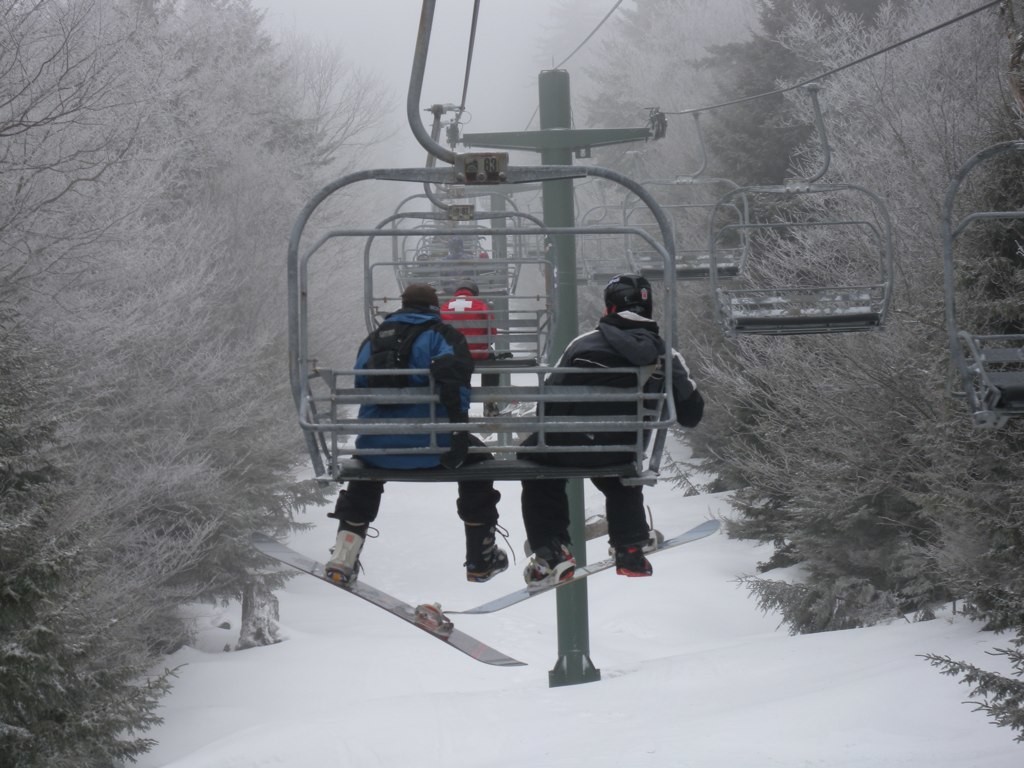 Snowshoe Ski Lift - My Aspen Rental 