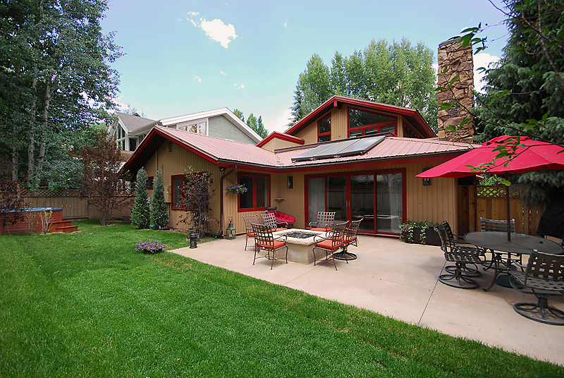 Select This Deluxe Aspen Rentals Home on Your Next Vacation